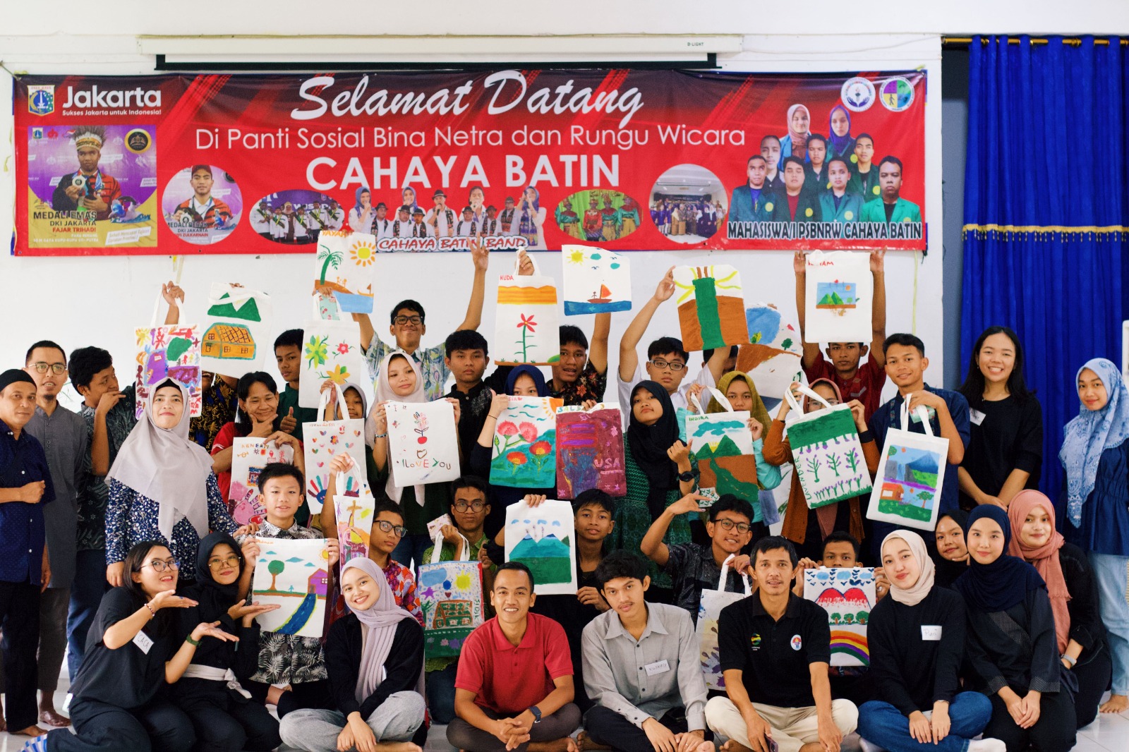 Workshop Melukis & Public Speaking bersama Panti Sosial Tuna Netra